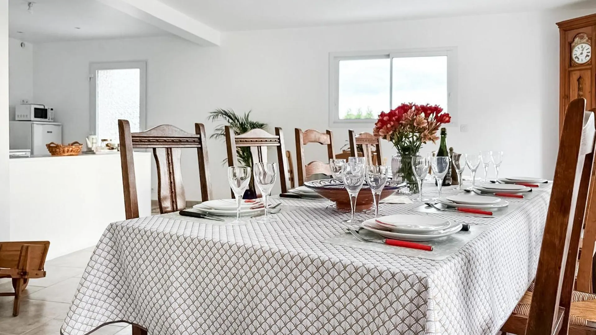 Stunning Home In Guegon With Wifi Casa vacanze